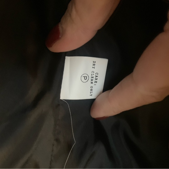 Evy’s Tree Ivy Faux Fur Vest size medium - Picture 7 of 12